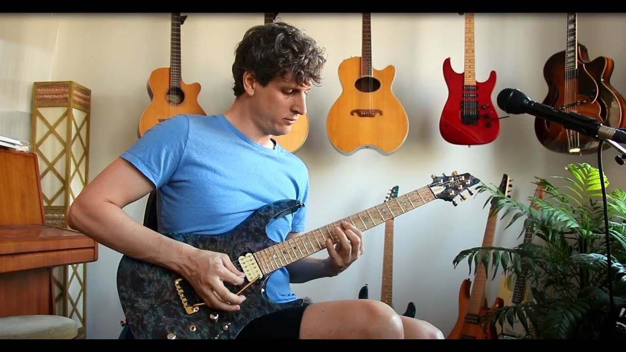 Kiesel Hipshot Tremolo vs. Locking Tremolo (O. Edge) Shootout!