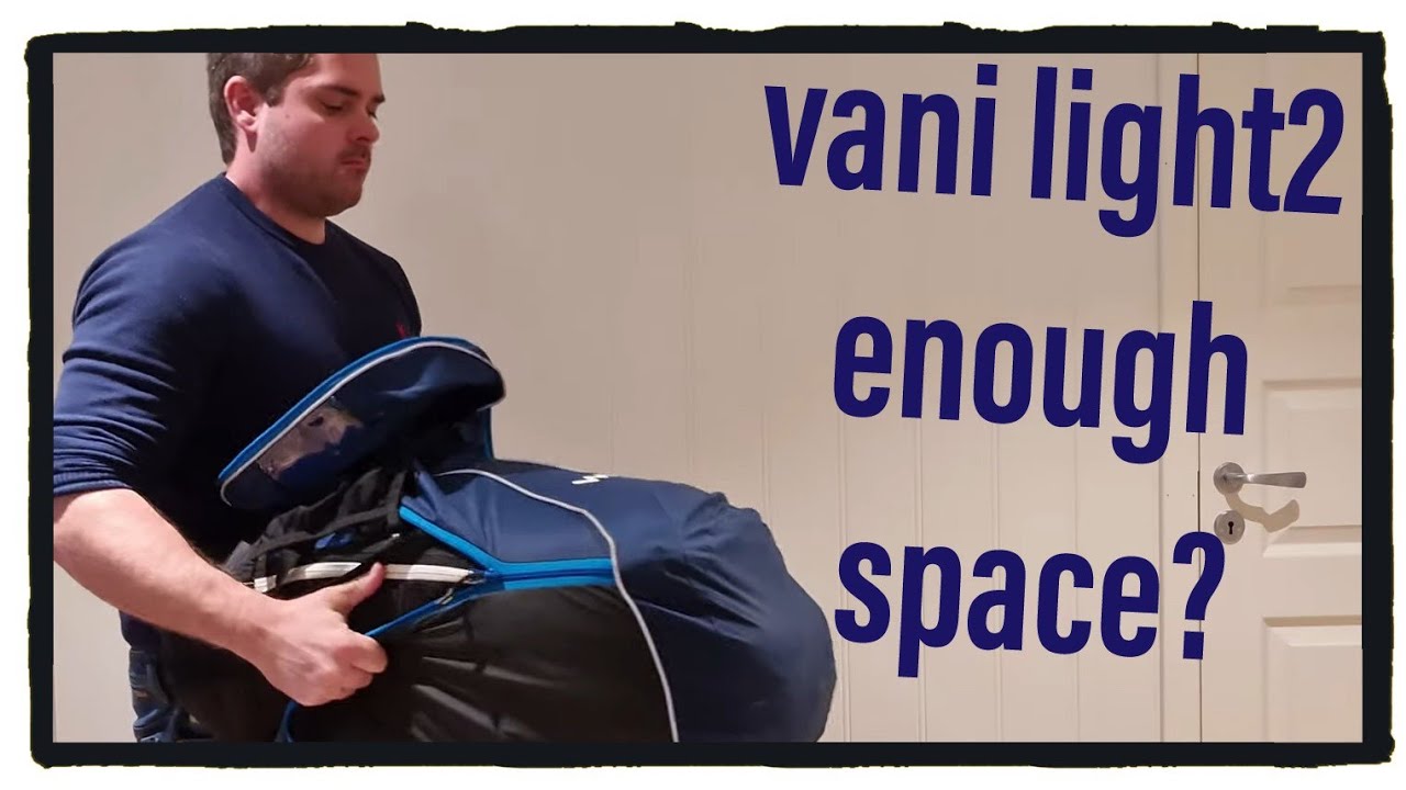 Woody walley vani light 2 enough space?