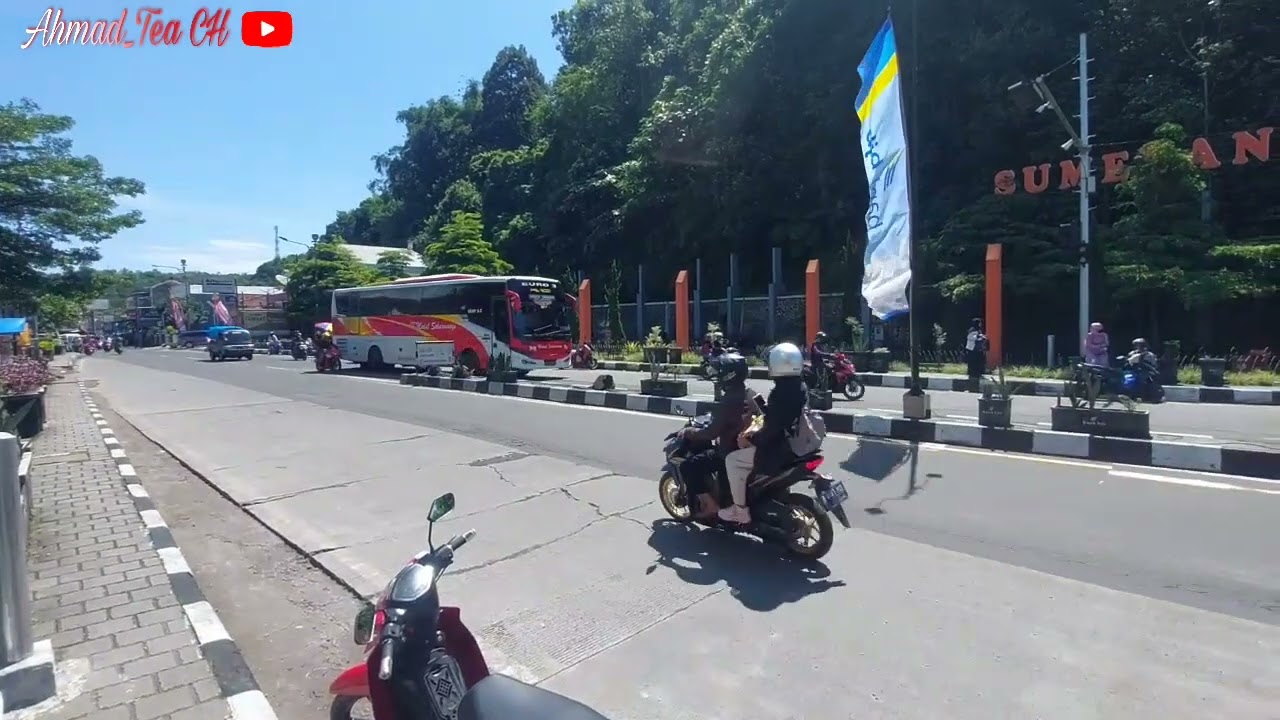 Info Mudik Di Bunderan BinoKasih  Sumedang Selatan Lalin  Terpantau Padat