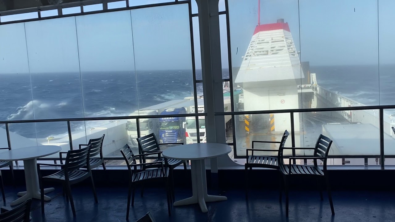 Superfast 1  Porto Di Bari Richtung Igoumenitsa mit 9 BFT Windst&auml;rke