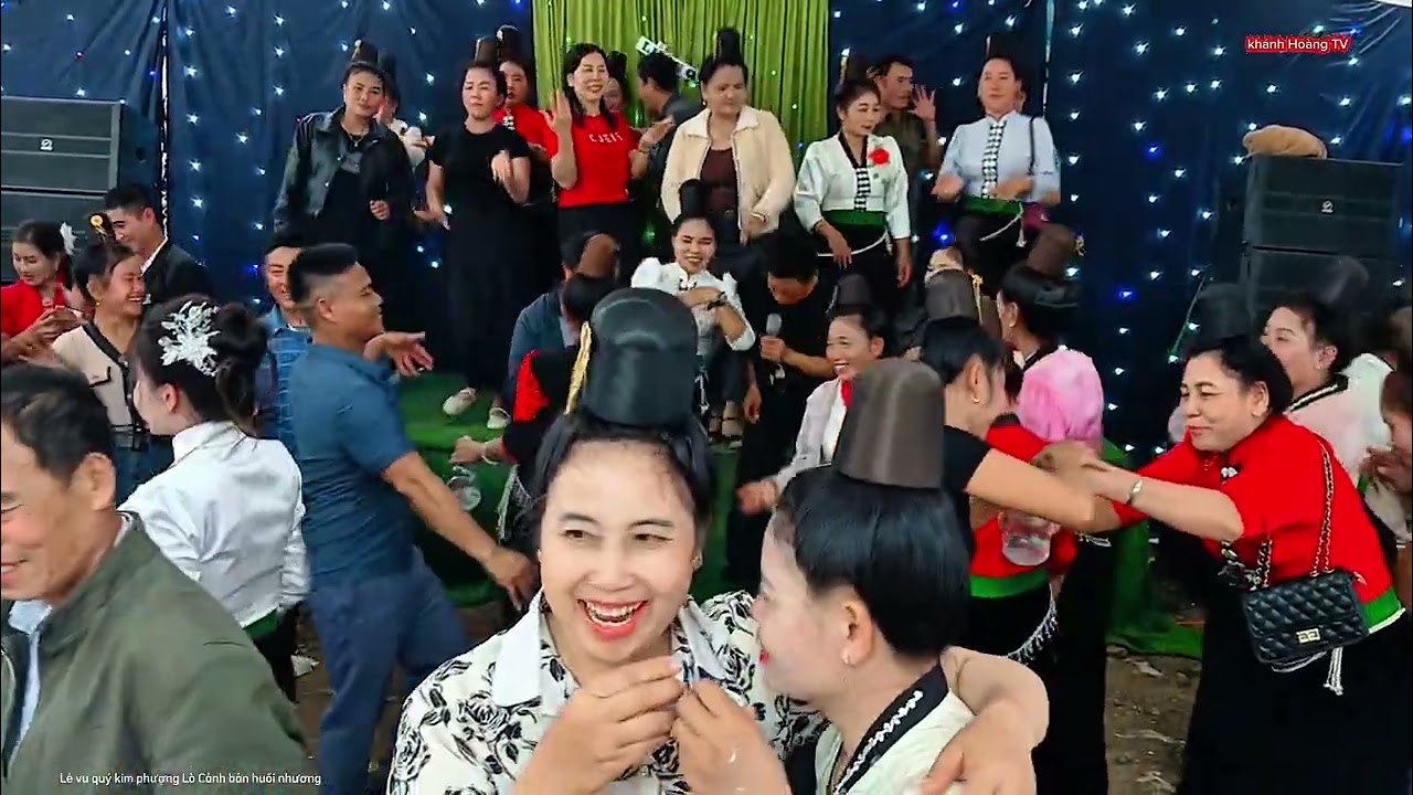 Múa Lăm vông