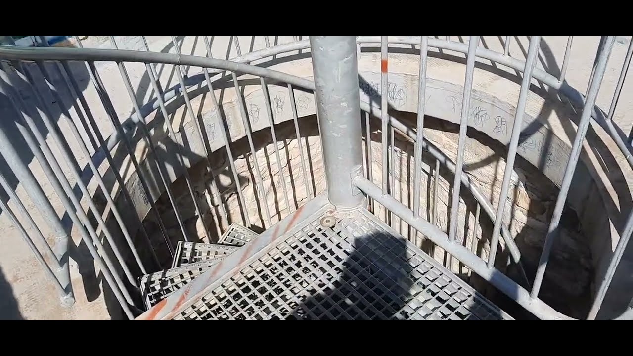 Quedlinburger Warten 8/8 Seweckenwarte mit Flugverkehr