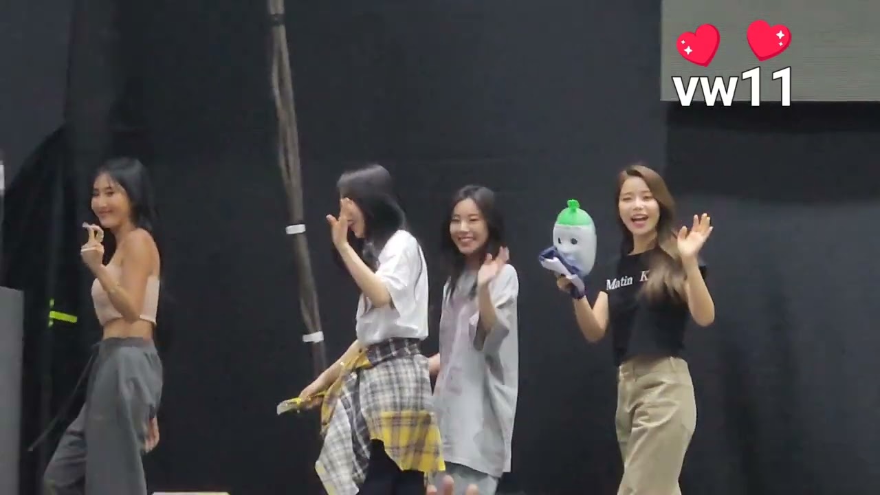 [Fancam] 230129 마마무 MAMAMOO MYCON IN BANGKOK THAILAND - SEND OFF PARTY PART 2