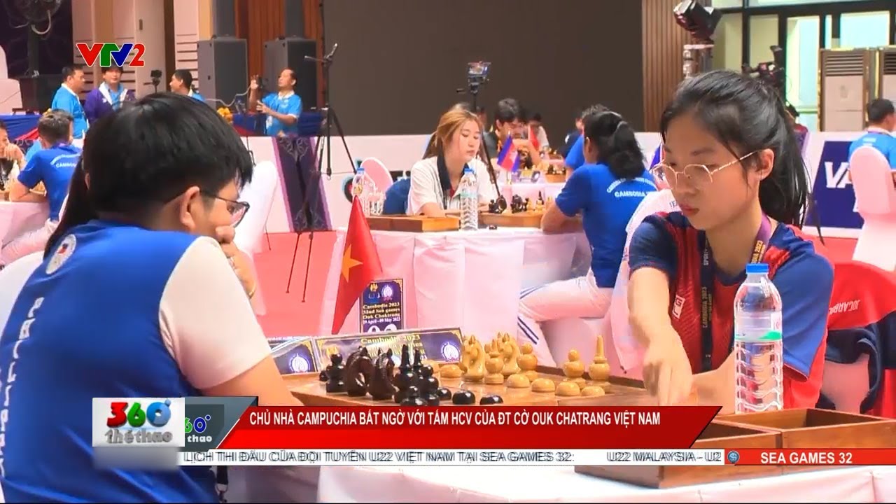Nước chủ nh&agrave; Campuchia bất ngờ với tấm HCV cờ Ouk Chatrang của Việt Nam | SEA Games | VTV24