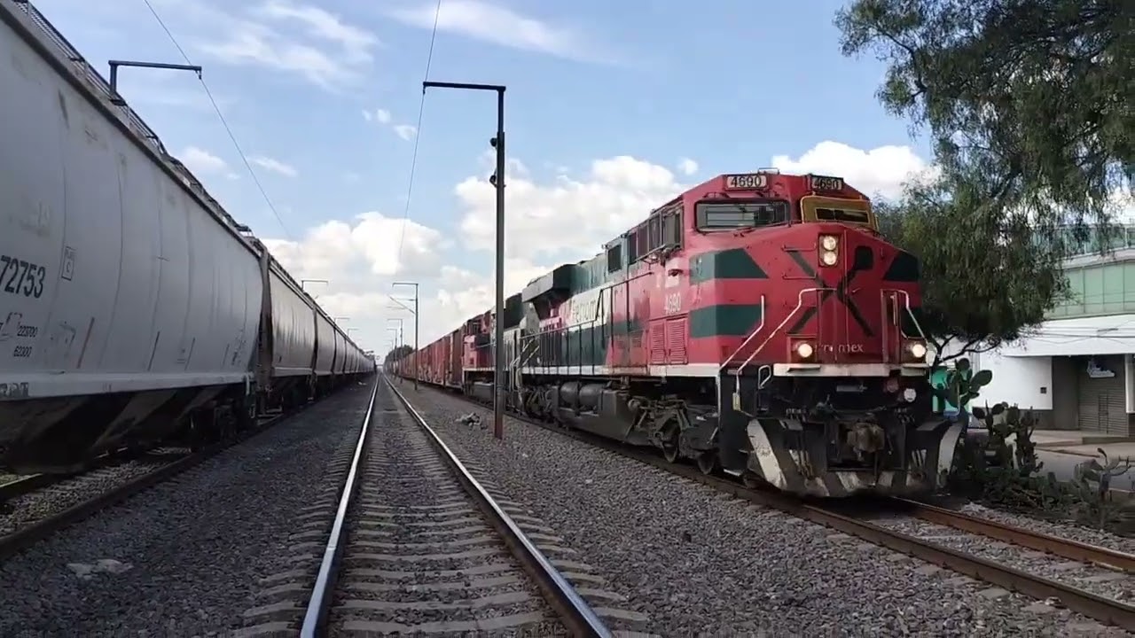 Los mejores trenes del 2025 suscribanse para mas contenido 