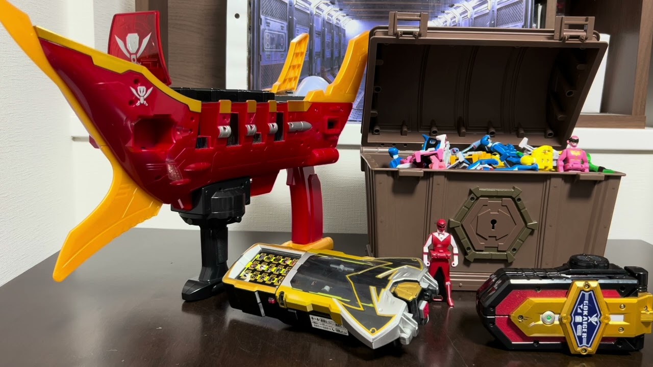 Johnny John John's toy 「海賊戦隊ゴーカイジャー (3):　レンジャーキー！ The Ranger Keys!!」
