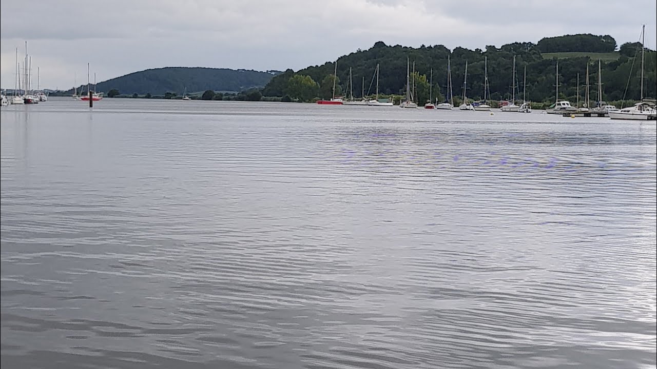le port de foleux et sa passerelle à béganne