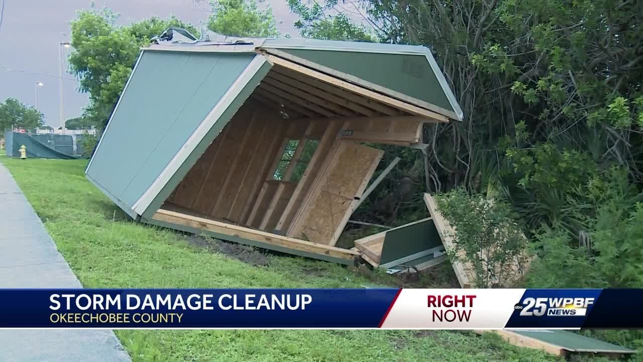 Storm damage cleanup in Okeechobee