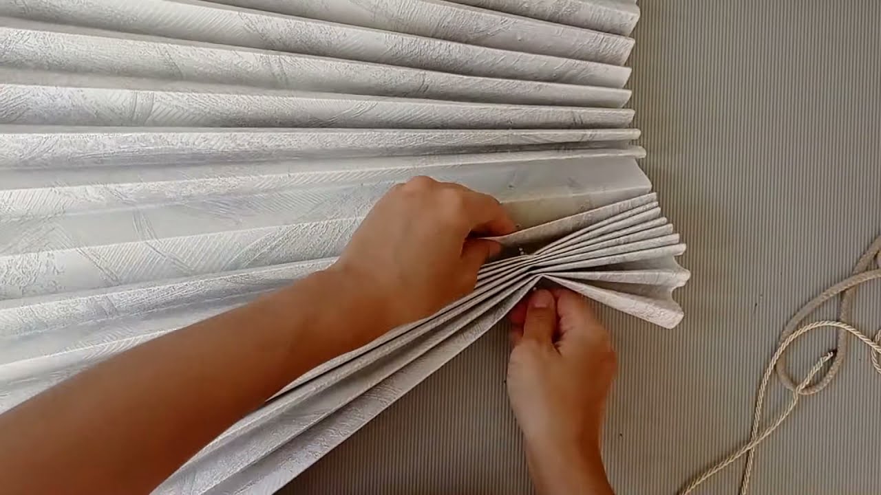 DOUBLE WALLPAPER BLINDS