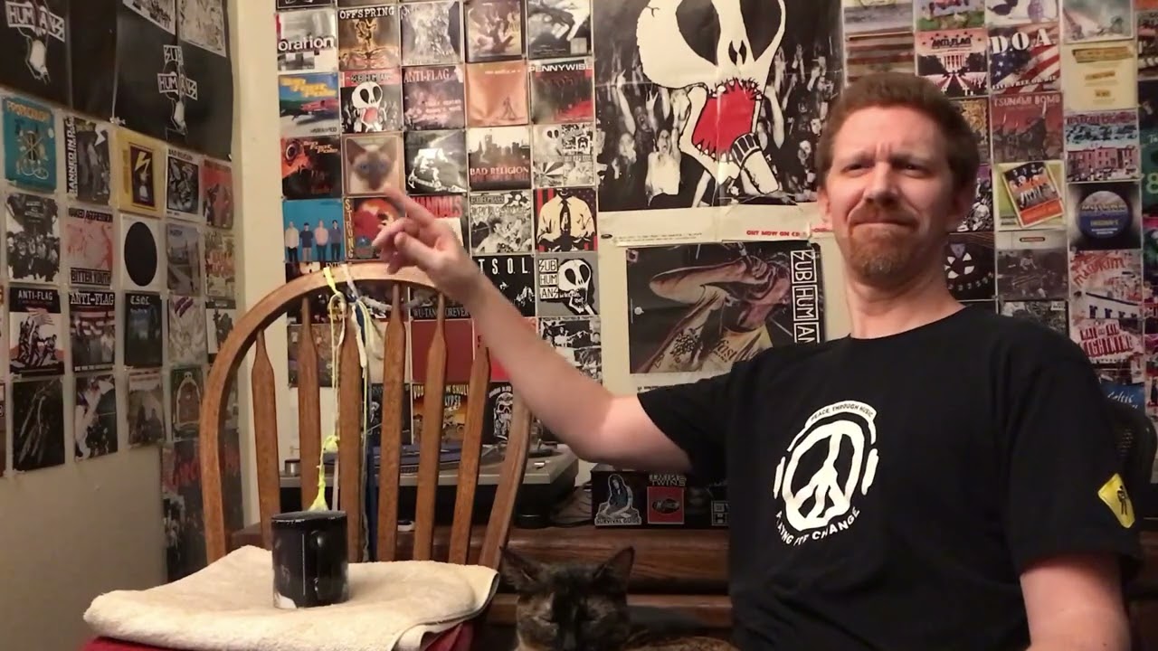 Shnootz - Reaction Video (Lady Gaga - Abracadabra)