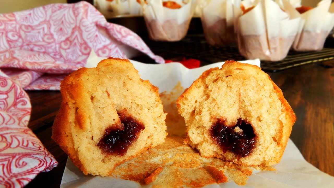 Como hacer Magdalenas rellenas con Mermelada | Muffins - CUKit!