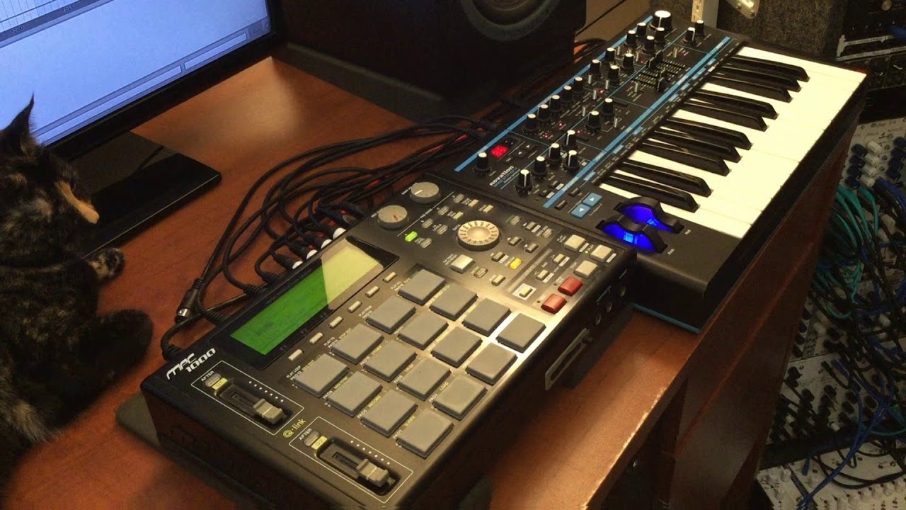 Novation Bass Station 2 - AFX Mode - Exploring the Presets - Midiverse - TV