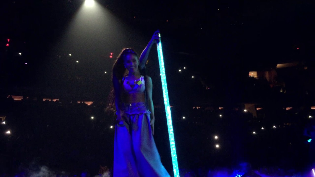 Ariana Grande 'Problem' Dangerous Woman Tour Night 2 at MSG 2/24/17