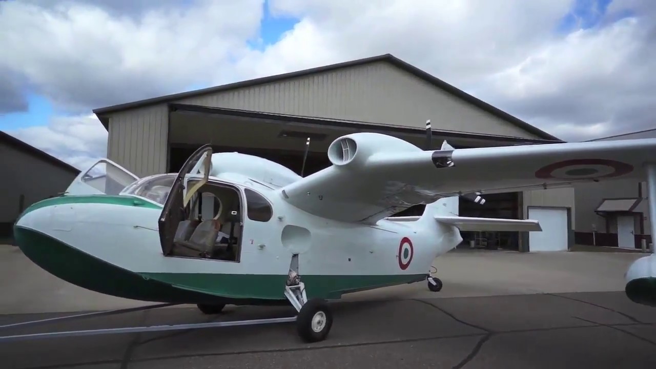 Piaggio Royal Gull P.136 amphibian splashing down in insanely small lake.