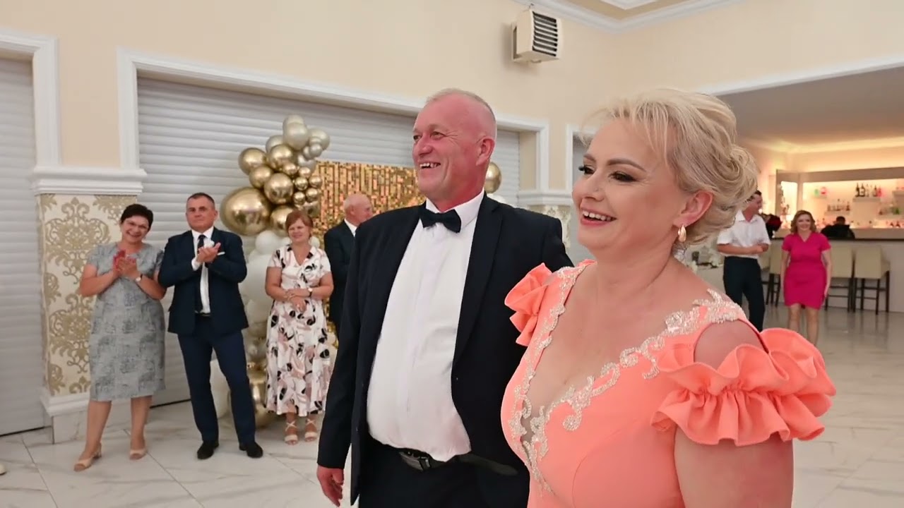 Zespół  Sekret  30 lecie  Wioli i Darka( sala Dworek  Oleńka w Drobinie )