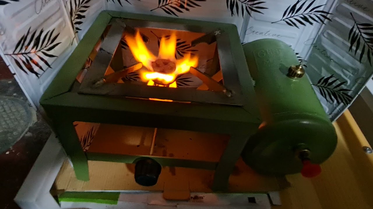 Easy way operate kerosene stove but using waste cooking oil. No smoke, No fumes and No soot