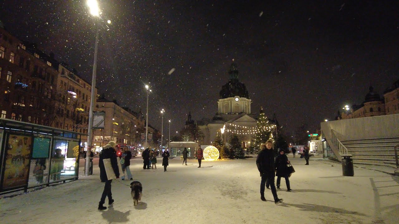 ❄️ Snowfall in Sweden, Stockholm | Walking in Vasastaden in the Winter Snow 4K 