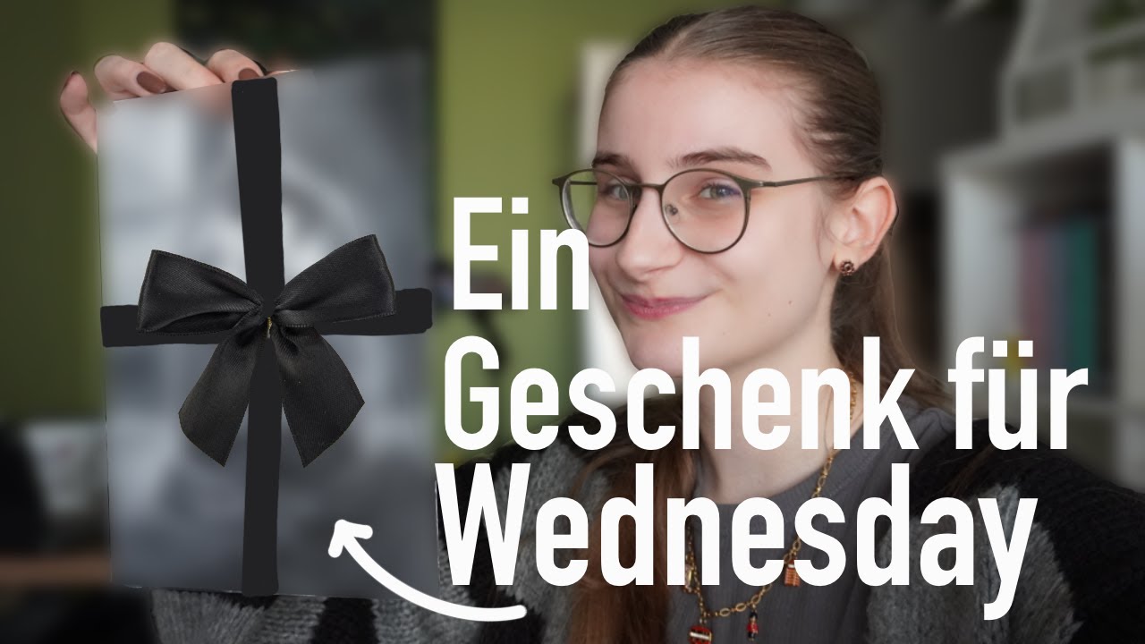 Wednesday Addams würde dieses Geschenk lieben 😈🎨 | Mein düsteres Weihnachtsgeschenk | Challenge