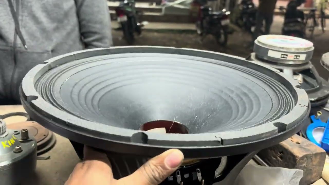 15” 400 ওয়াট ওম অডিও স্পিকার বিনপুর গেল 😎 কেমন কোয়ালিটি দেখে নিন 🔊🗯️॥ #dj #loudspeaker #omaudio 