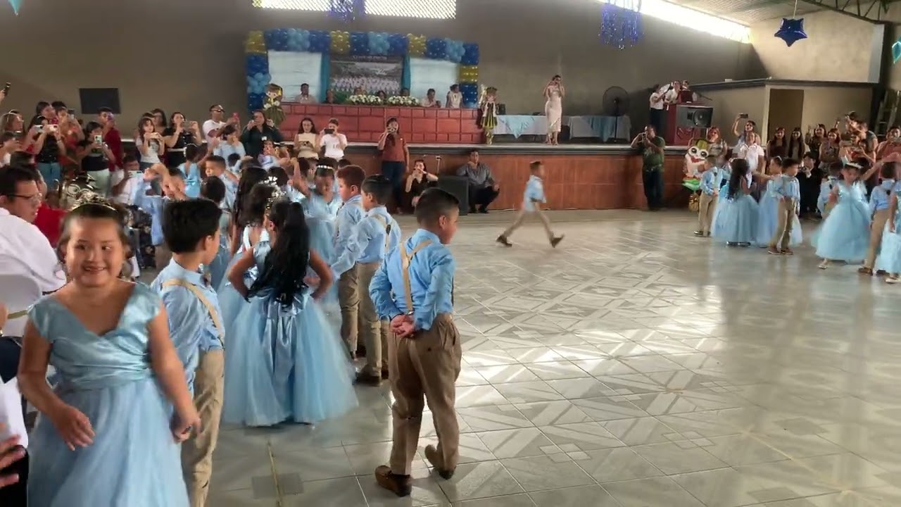 Baile de kinder graduación 🧑‍🎓 espectacular