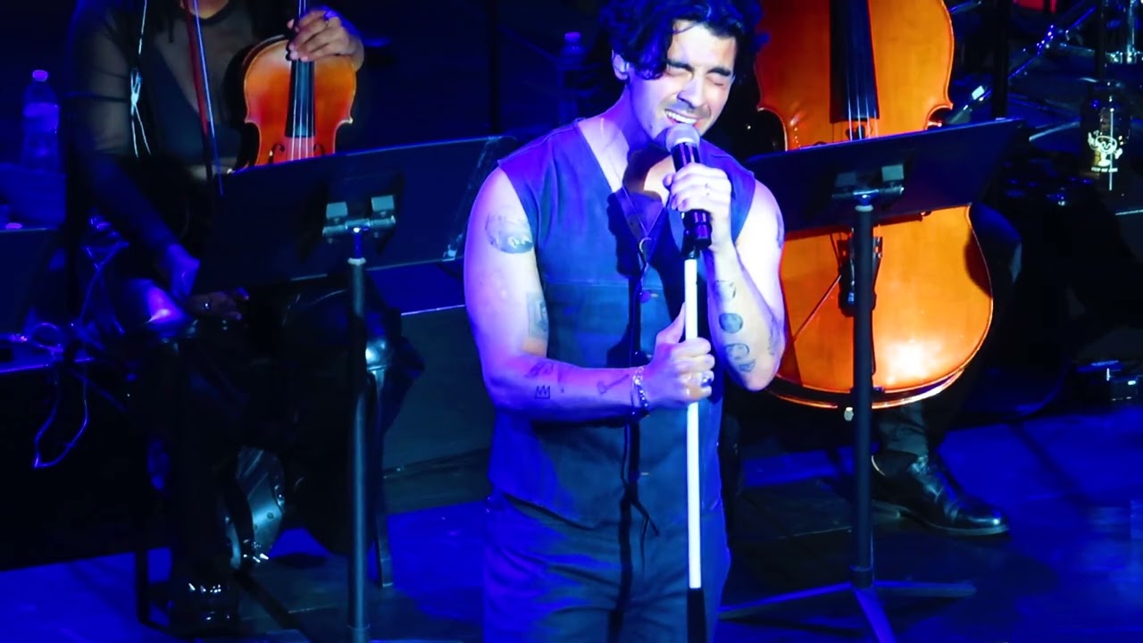 Jonas Brothers - Before the Storm - Live