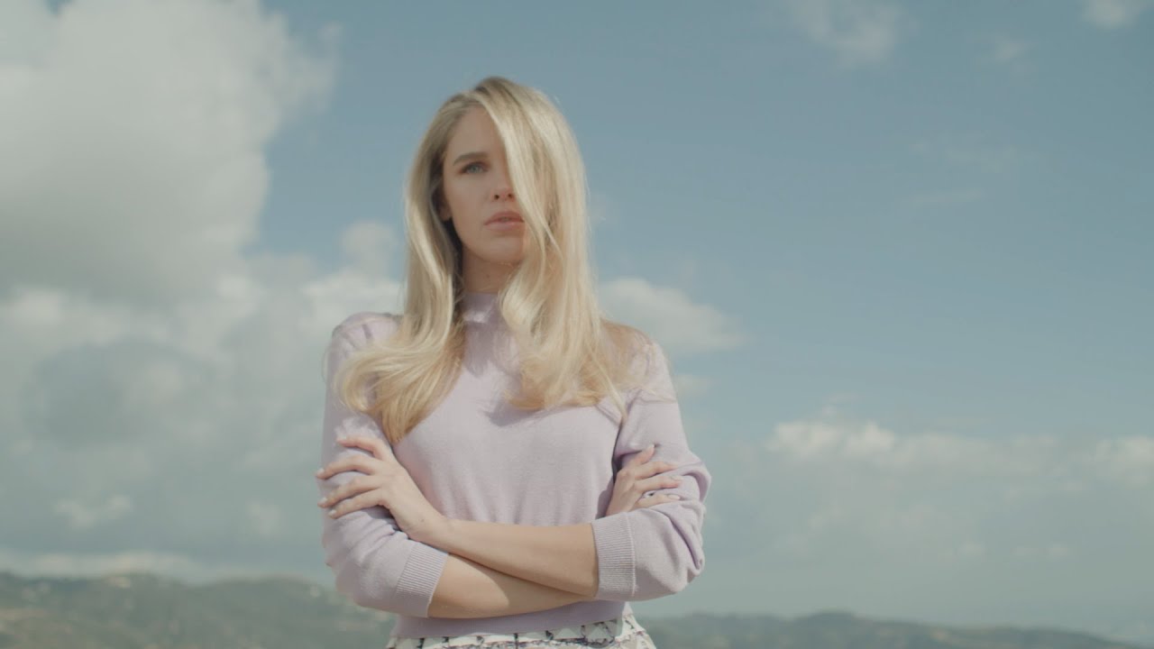 How To: Golden Girl Hair Color Technique featuring Paul Mitchell® Blonde