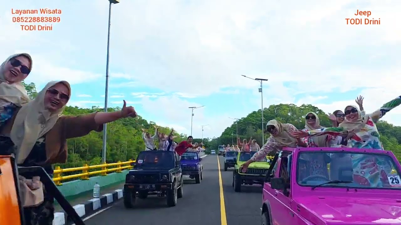 JEEP Wisata Pantai Drini 