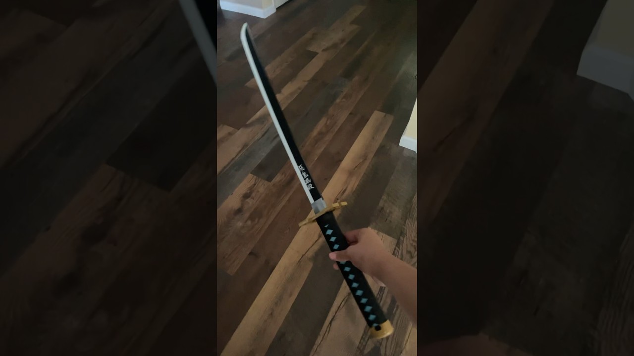Muichiro cosplay sword finally came in :0