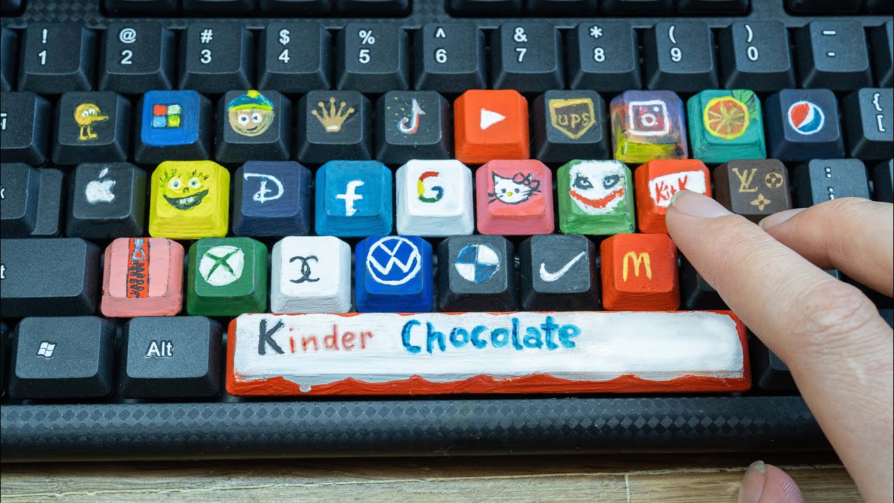 Customize your Keyboard using Acrylic Paint