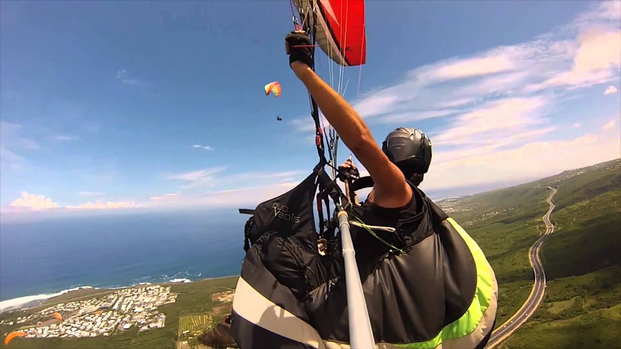 LA CHANCE DU DEBUTANT PARAPENTE ILE DE LA REUNION  GOPRO