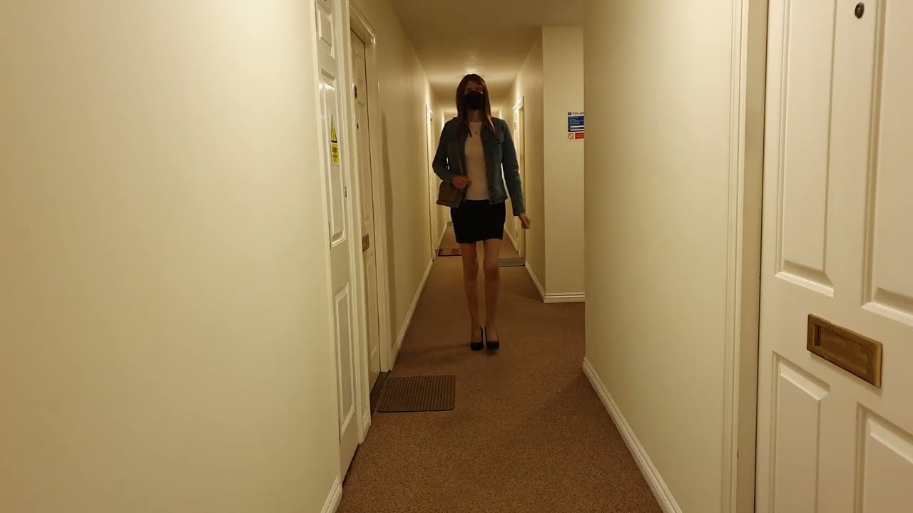 Crossdresser - new mini skirt and heels