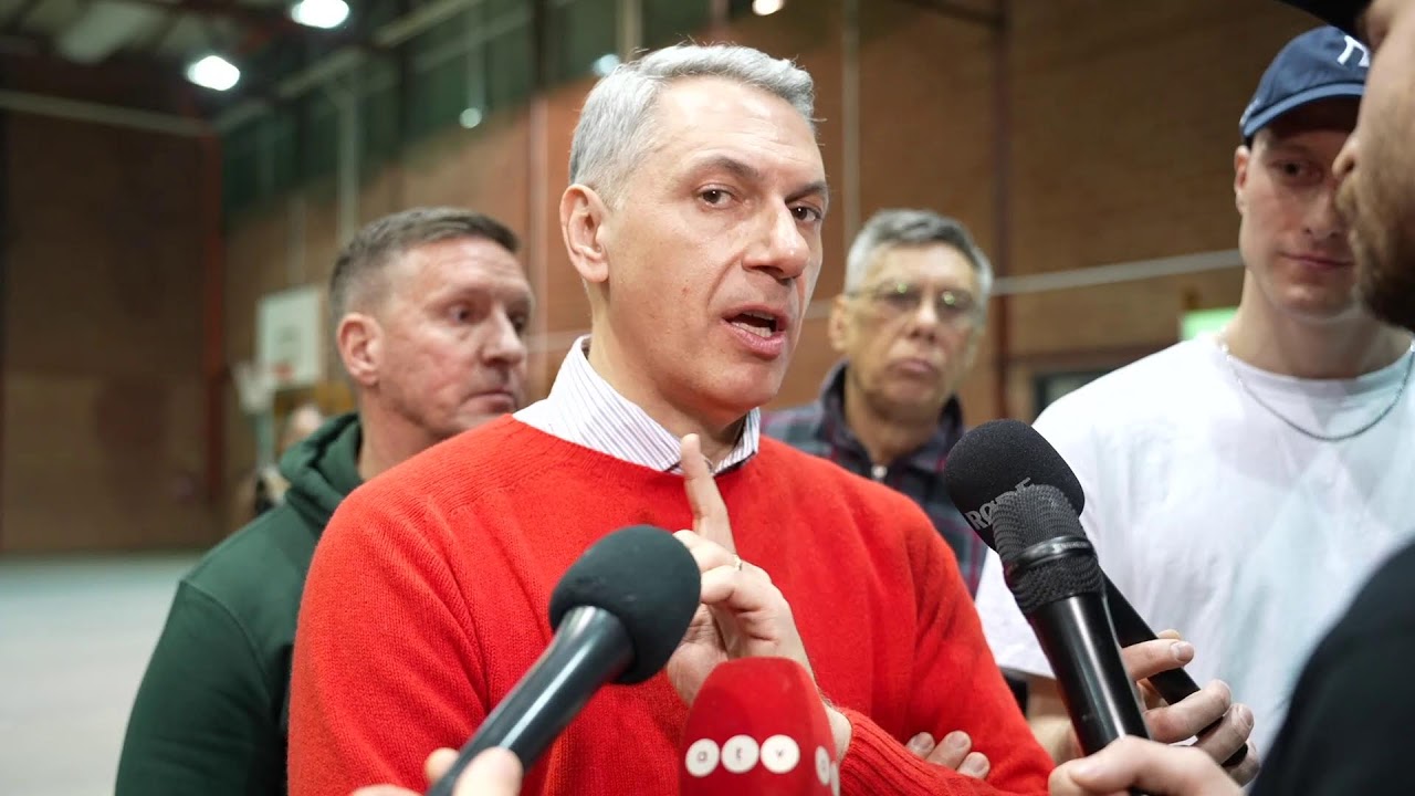 Sajtószkander Csepelen