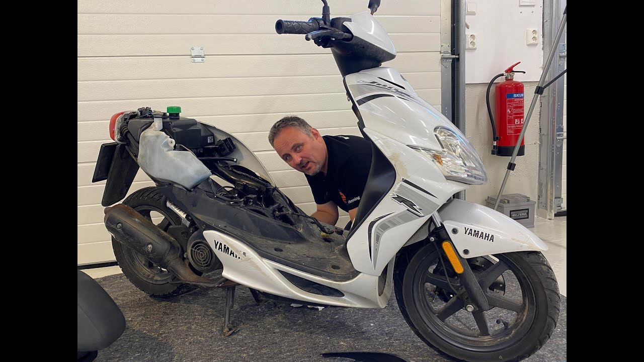 2015 Yamaha JOG R 50cc - Forgasser-service