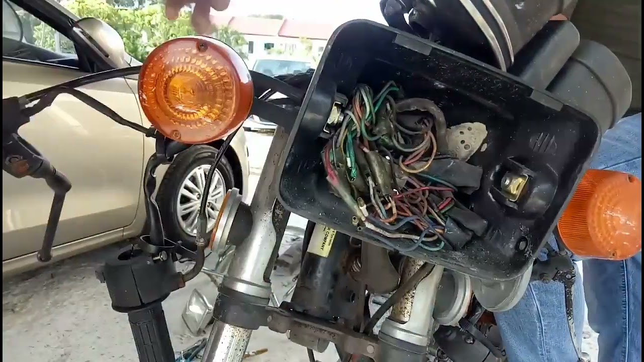 SYM Wolf 125 Re-born to Scrambler/Tracker. Part I. #brunei #caferacer