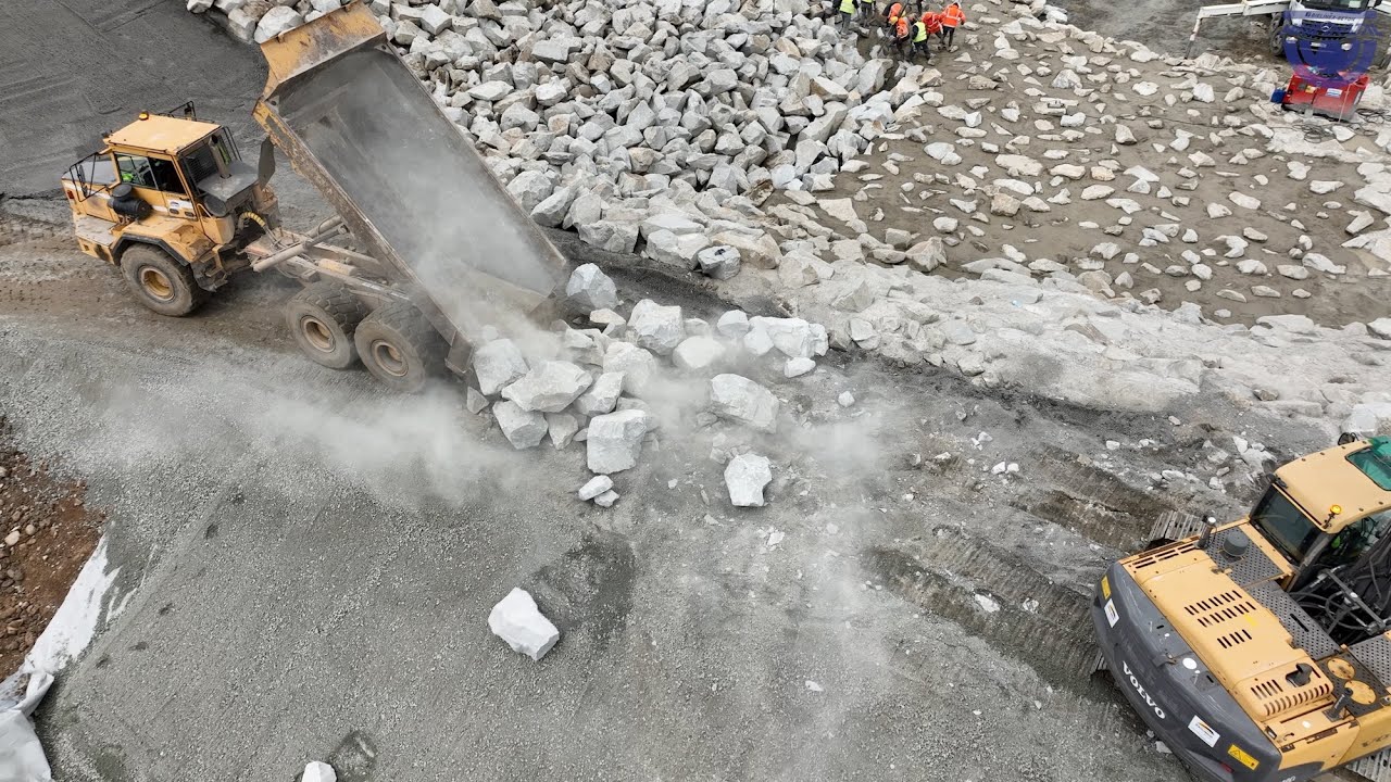 Navigastal - Zabezpieczenie zbiornika w Stroniu Śląskim poprzez budowę grodzy zasadniczej.
