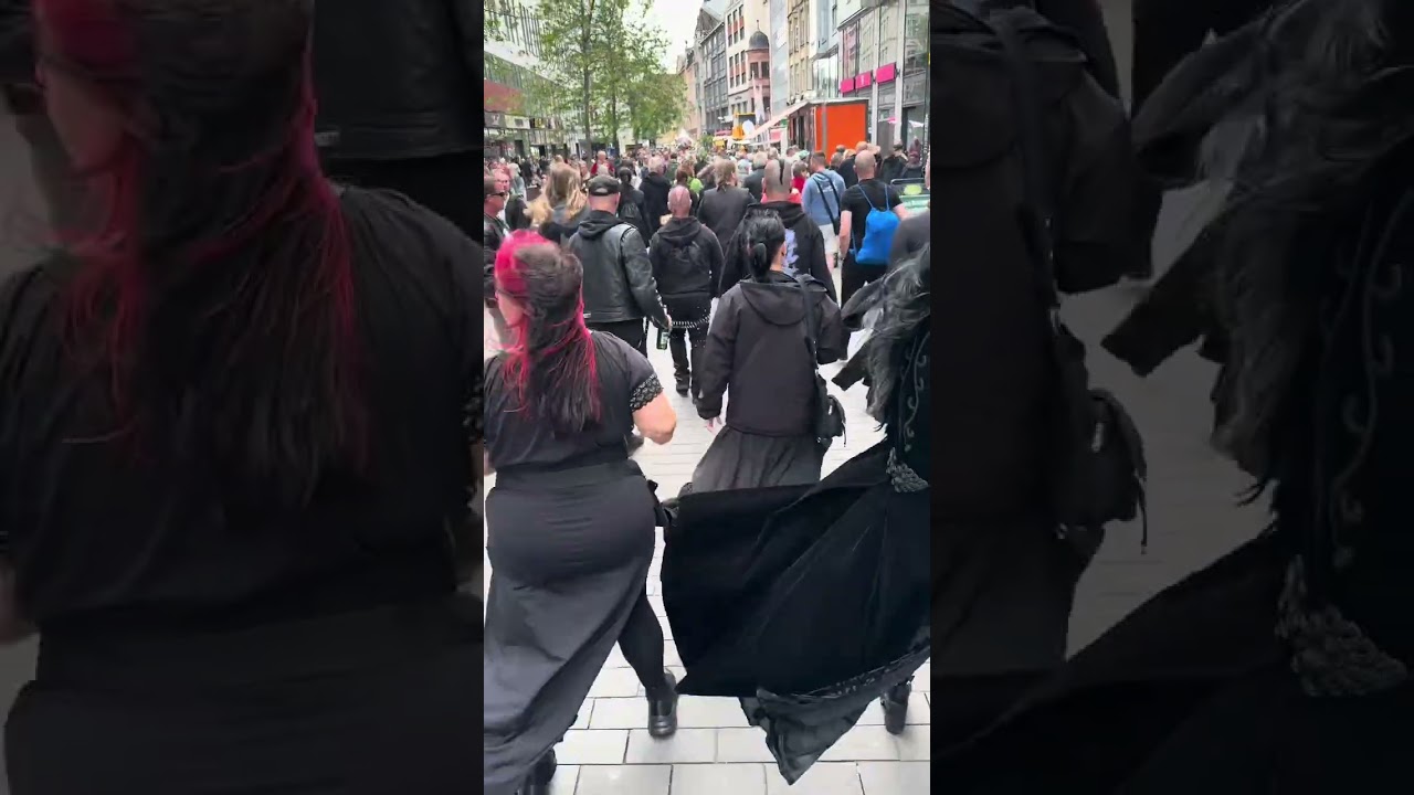 Gruftis &uuml;berall 🤭 #goth #wgt #leipzig #gothic #festivalseason