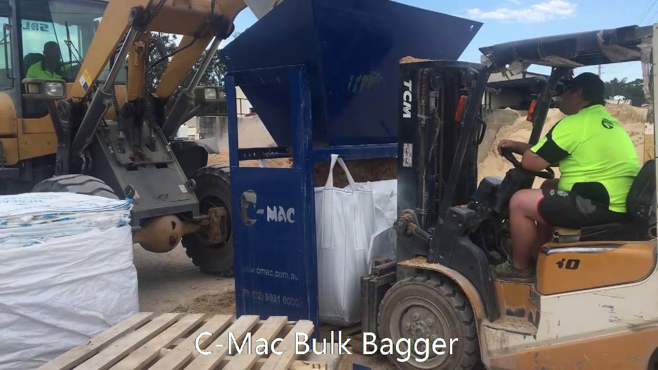 C-Mac Bulk Bag Filling Frame In Operation