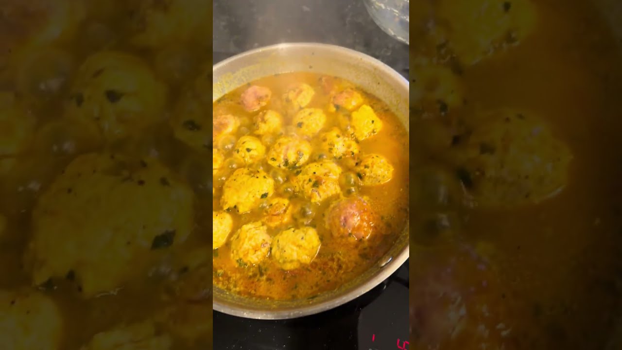 Meat ball curry