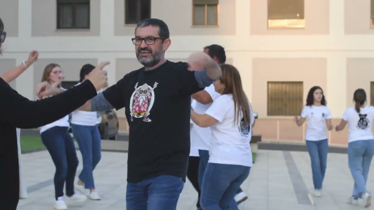 VALL D'ALBA BALL DE PLAÇA