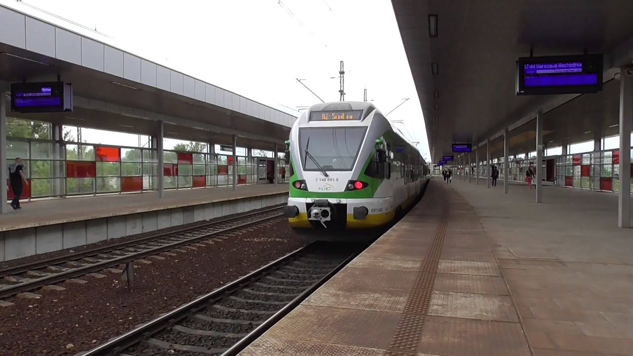 p.o. PKP Warszawa Stadion [ EIP,EIC,IC,TLK,IR KM,SKM ]