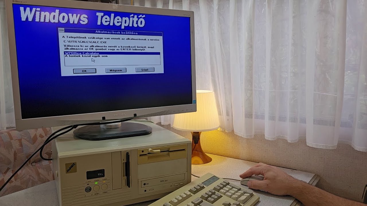 387 SX és floppy bővítés, aztán egy Windows 3.1 telepítés a 386-os gépen - 2024-09-25 -
