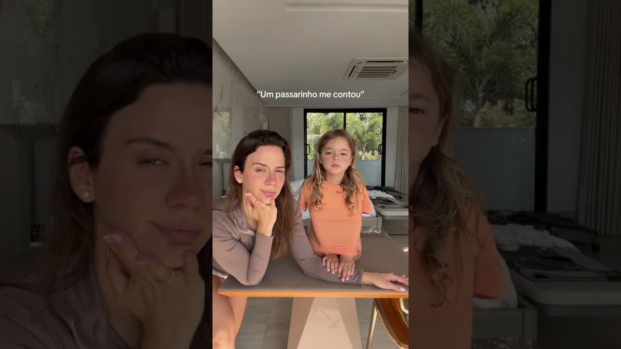 UM PASSARINHO ME CONTOU