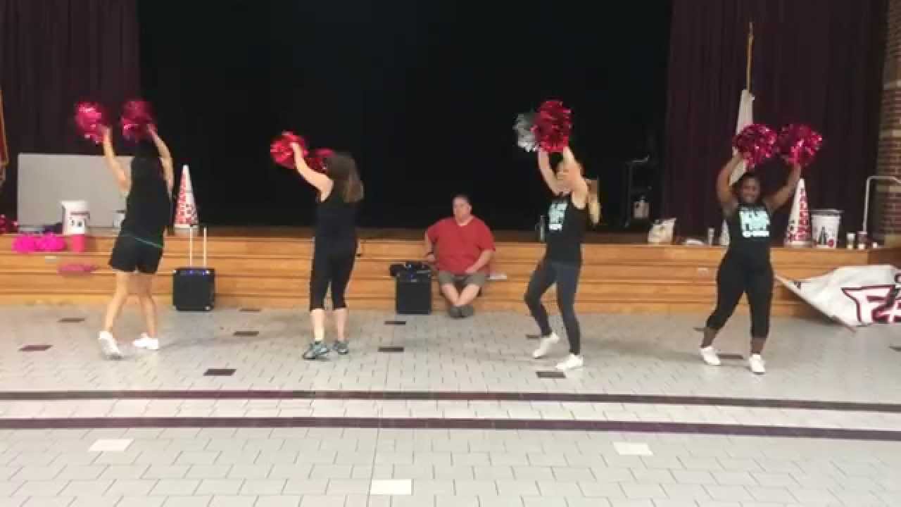 Run the World - 2015 Cheer Camp & Opening Ceremonies Dance