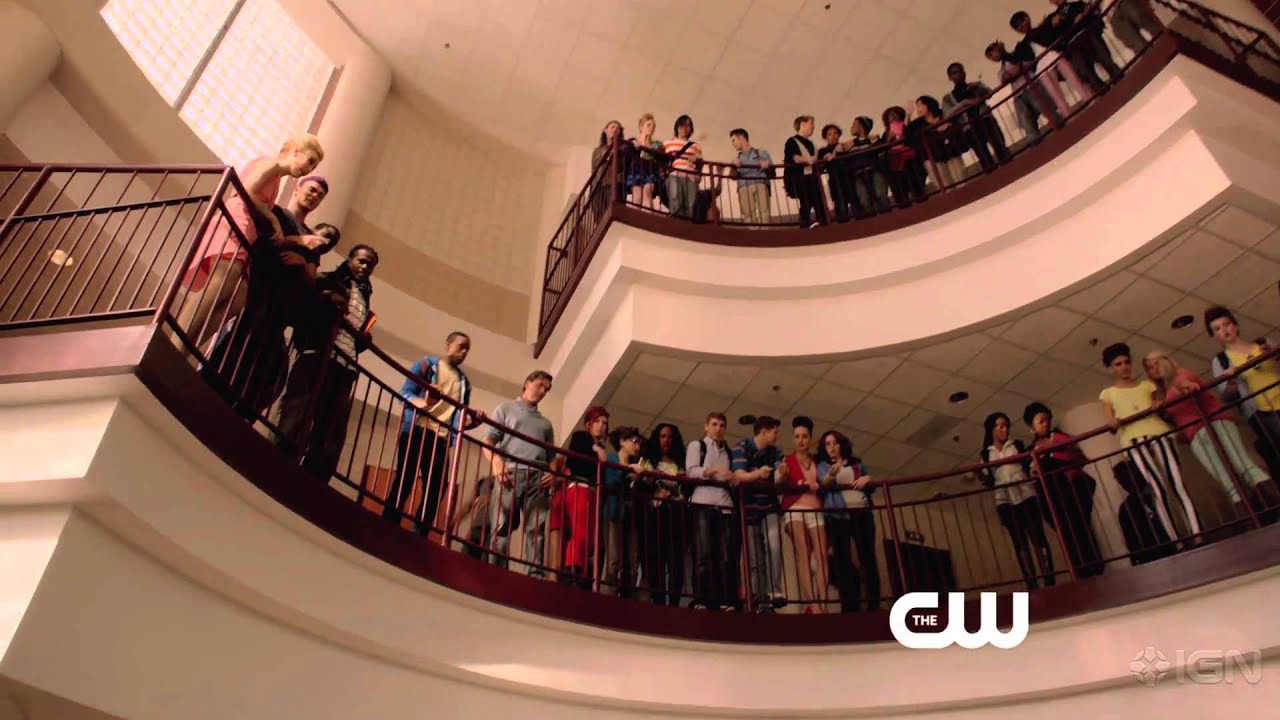 Star-Crossed - First Day At School Clip