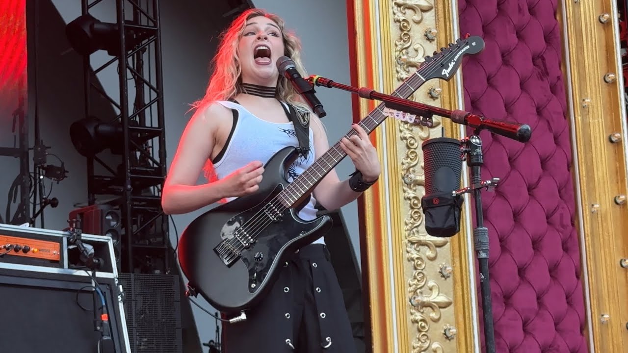 The Warning: Satisfied [Live 4K] (Los Angeles, California - May 14, 2025)