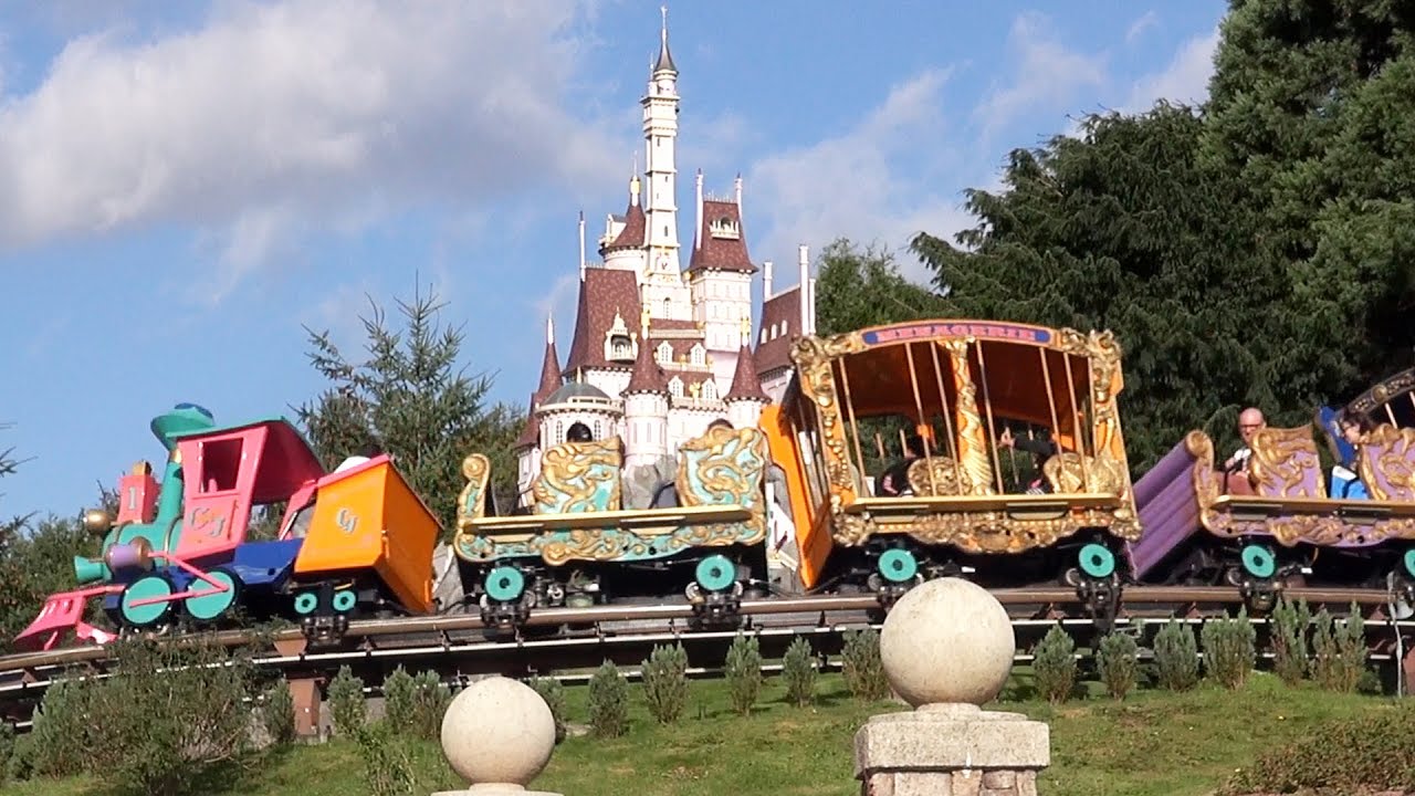 Casey Jr.  Circus Train at Disneyland Paris Full Ride Experience 2016 - Le Petit Train Du Cirque