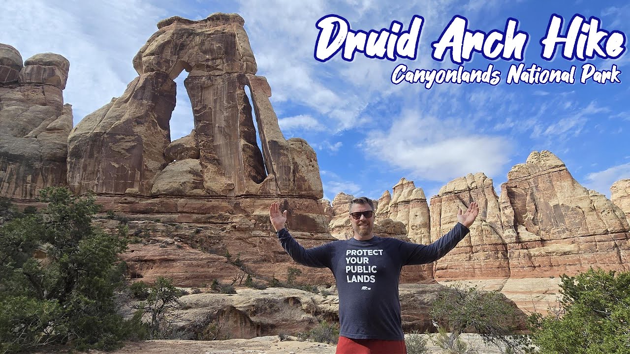 Hiking to Druid Arch - Needles District, Canyonlands National Park 