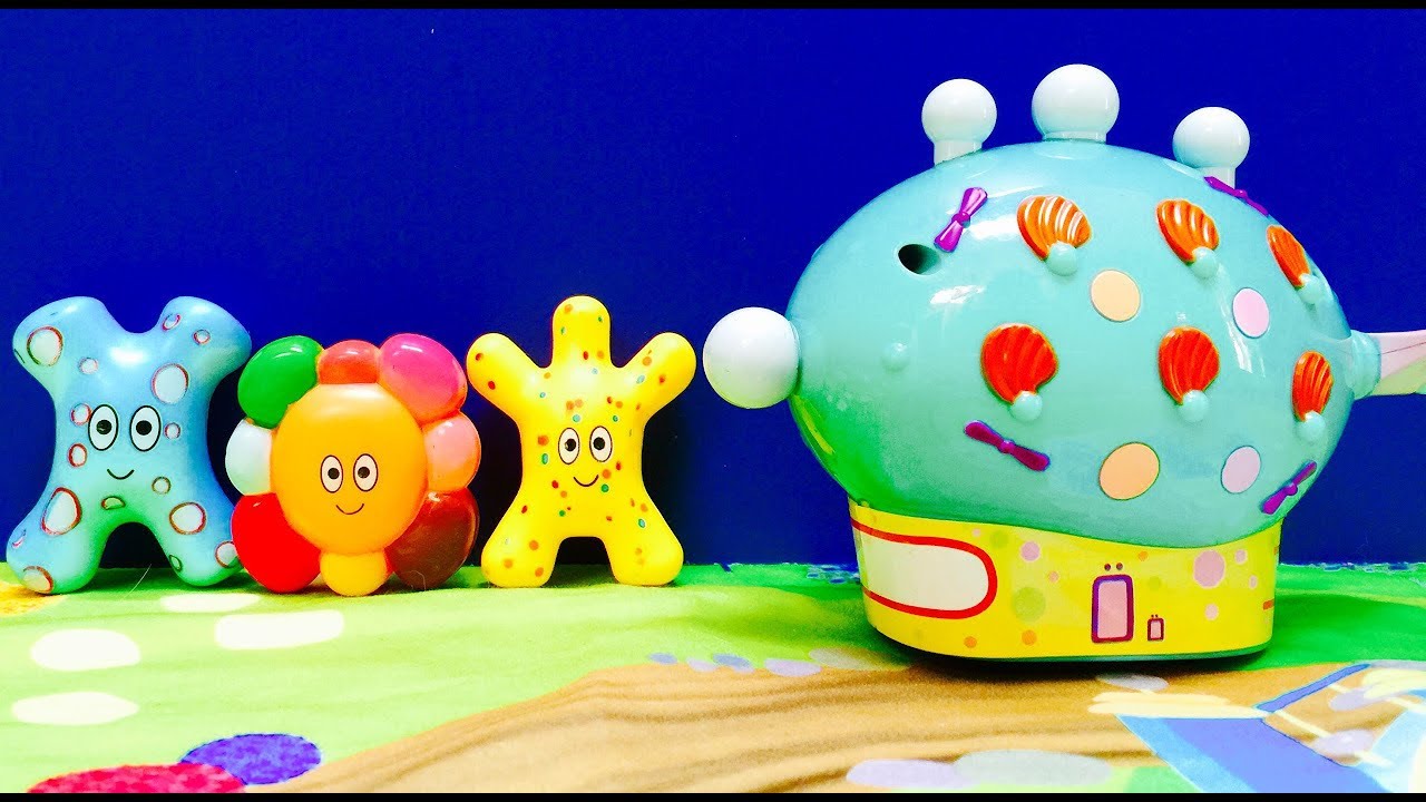 Haa Hoos & Pinky Ponk In The Night Garden Toys Compilation 