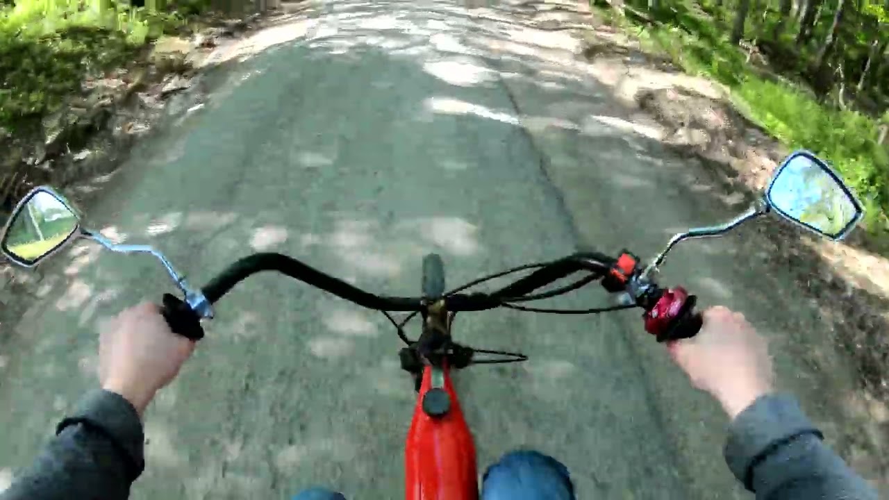 Phatmoto on gravel roads