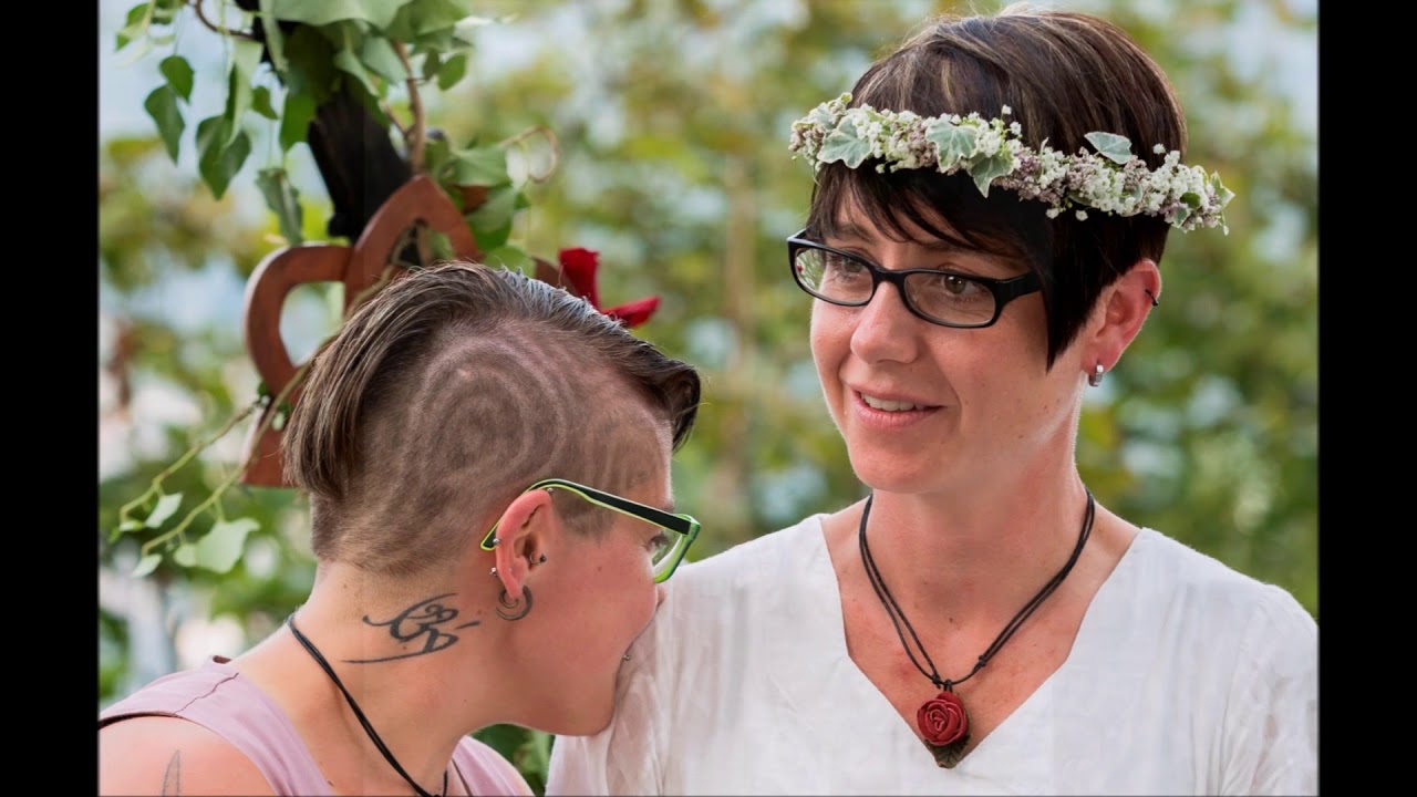 Mittelalterliche Hochzeits-Zeremonie für Malu & Janine